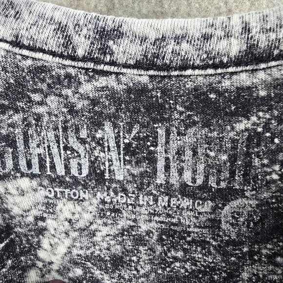 Guns N Roses Distressed Graphic Tee Size S Cotton Rock Band T-Shirt - Picture 3 of 7